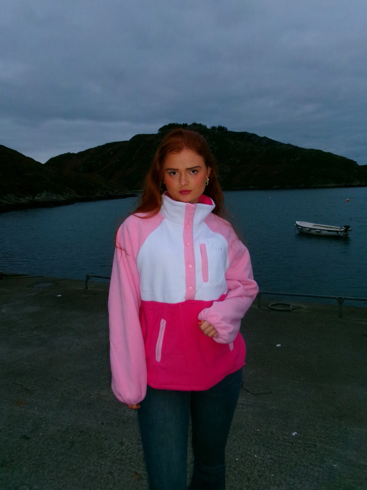 Lucy balloon sleeve 3 pocket & draw string fleece fleece limited edition *size down*