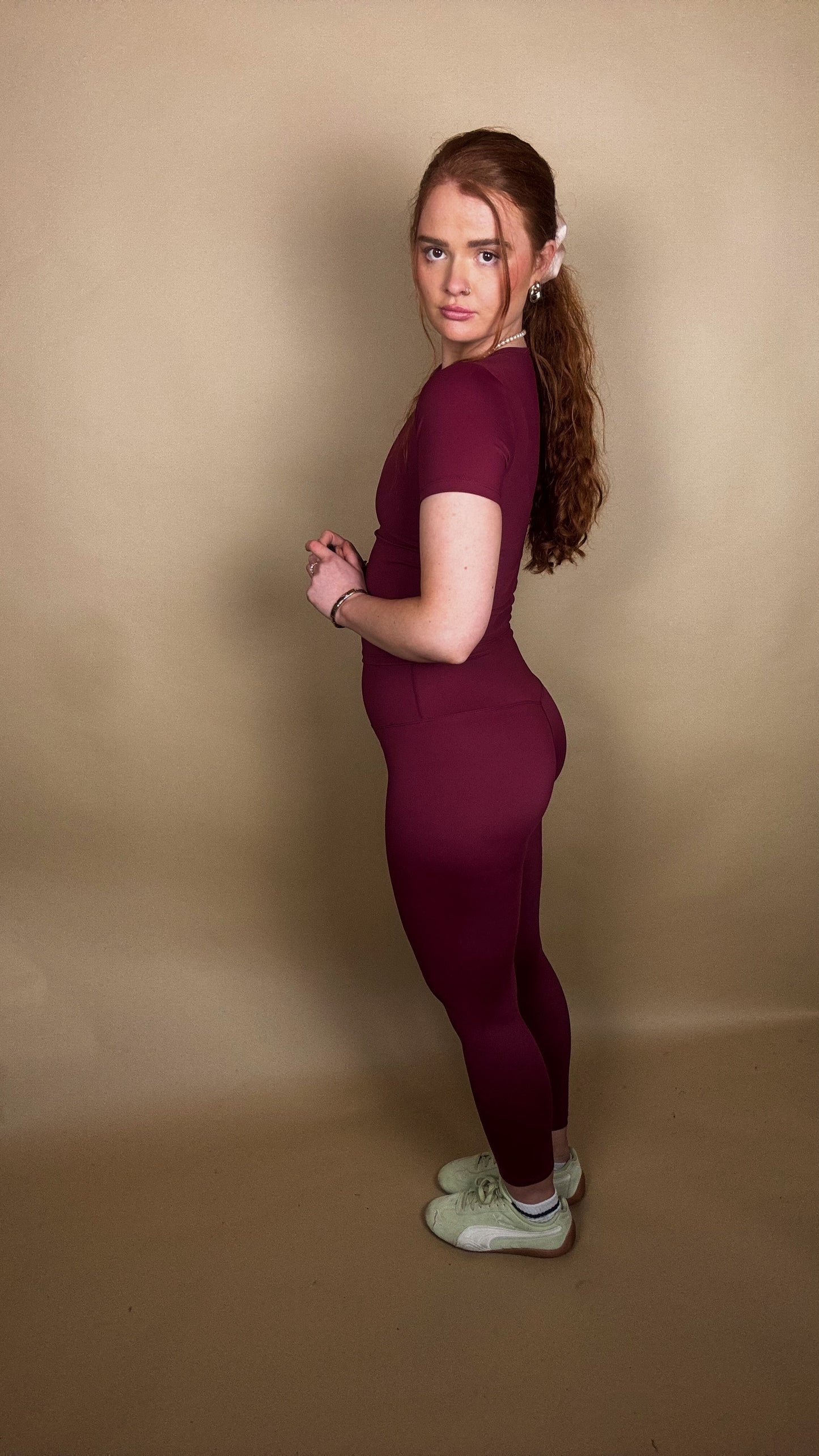 Amy burgundy legging set
