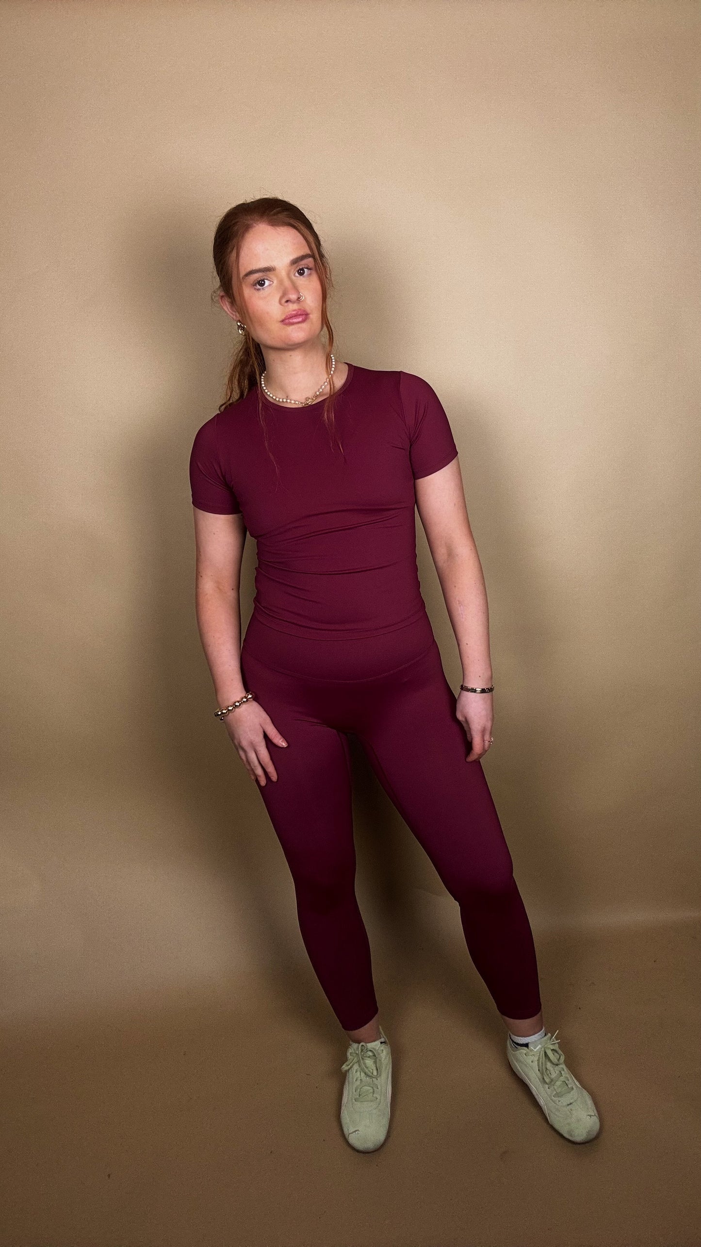 Amy burgundy legging set