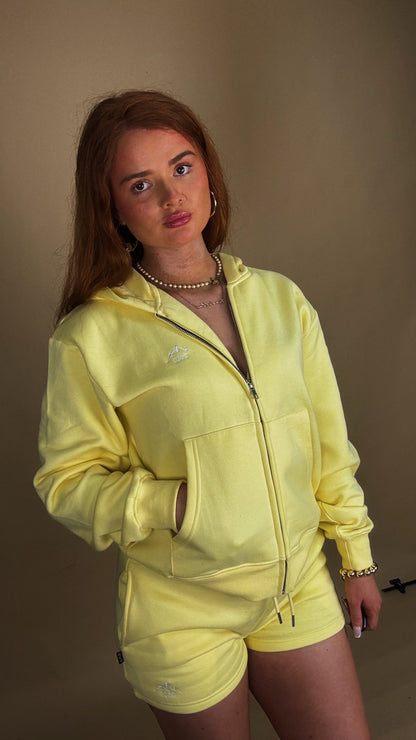 Lemon shorts Yasmine set 80% cotton fleece line set.