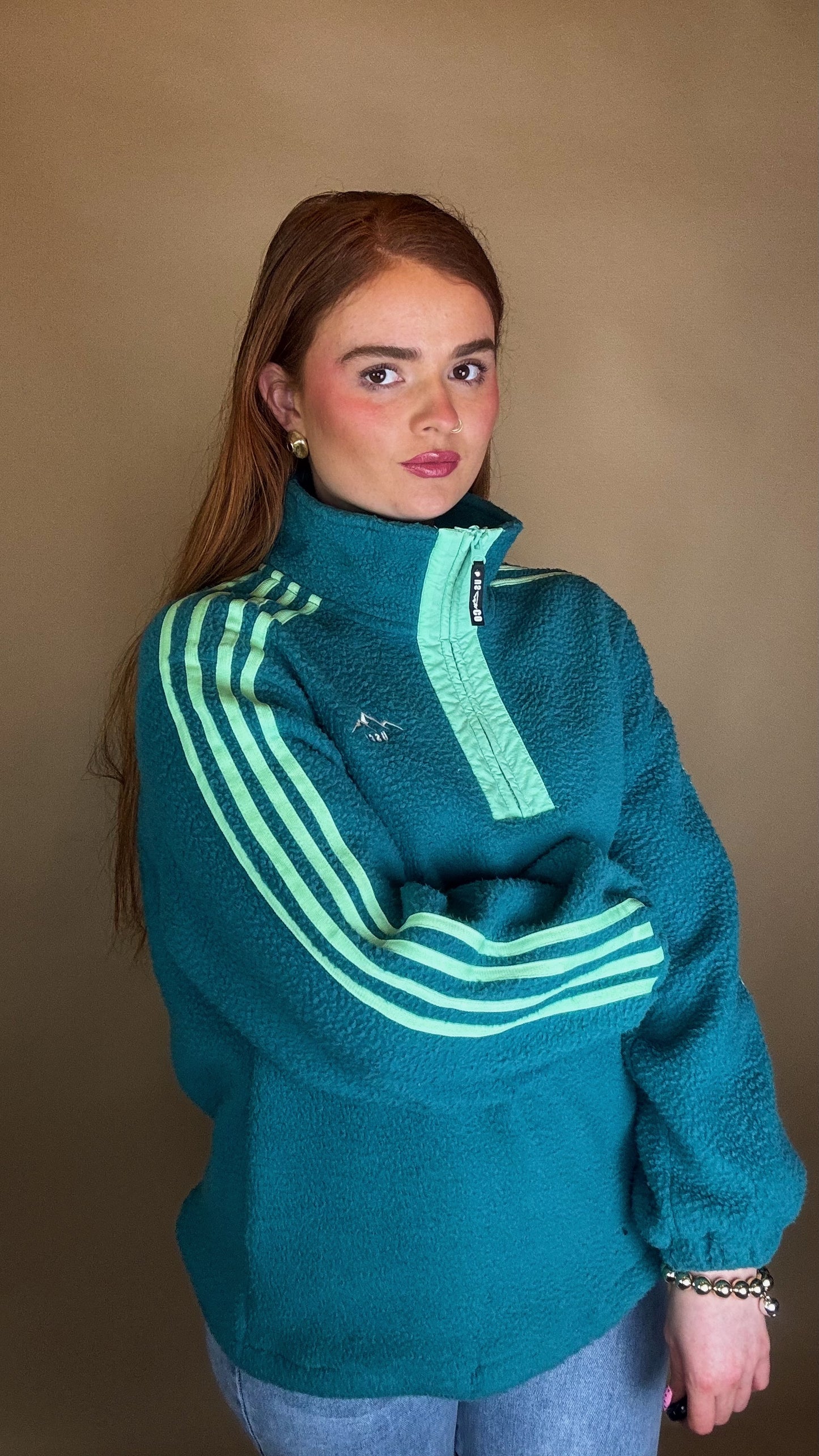 Mel x4 Stripe Fleece Mint size down. Pockets & draw string
