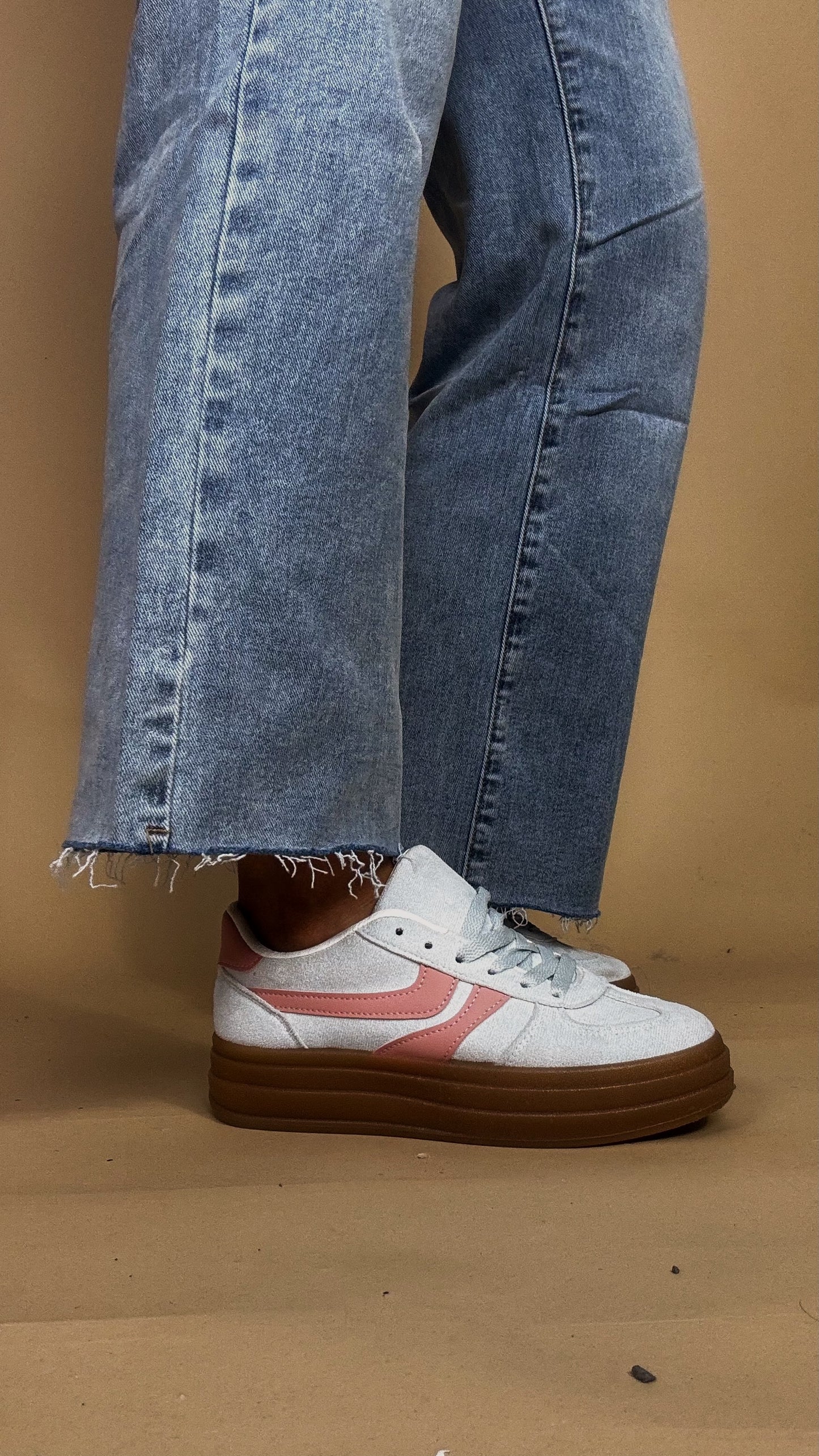 Amy Blue/Pink Chunky trainers