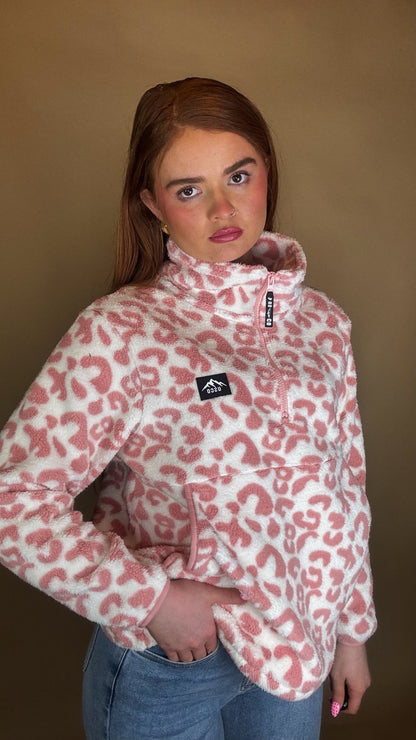 Enya ultra soft fleece. Pockets & draw string