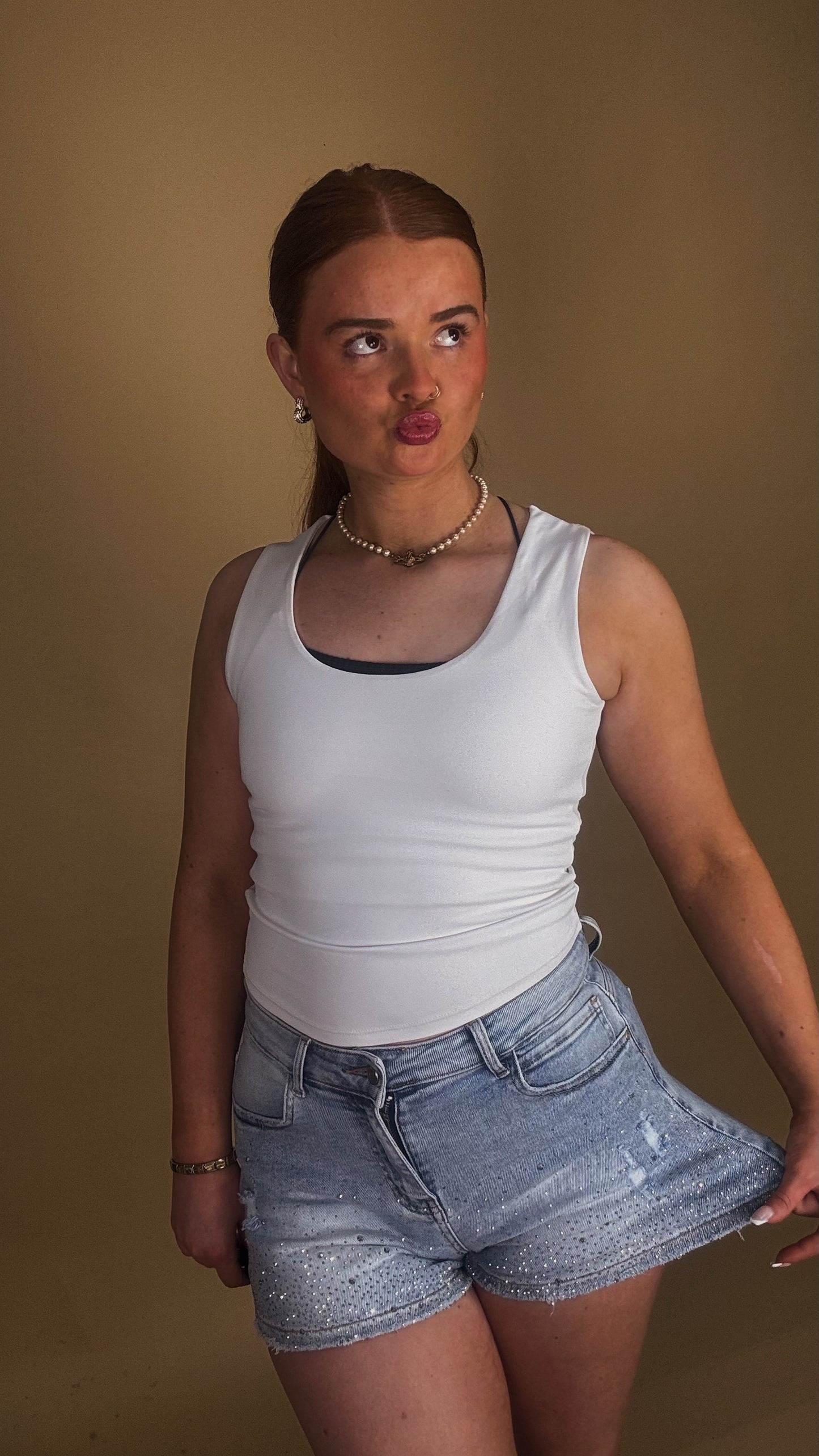 Shorts with diamonte 8662