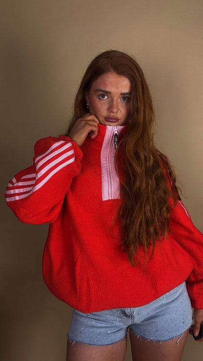 Aine Red/pink fleece. Pockets + drawstring. size down!