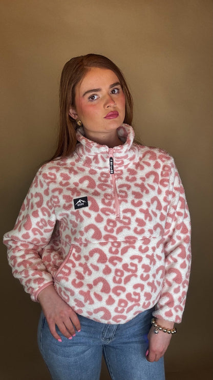Enya ultra soft fleece. Pockets & draw string