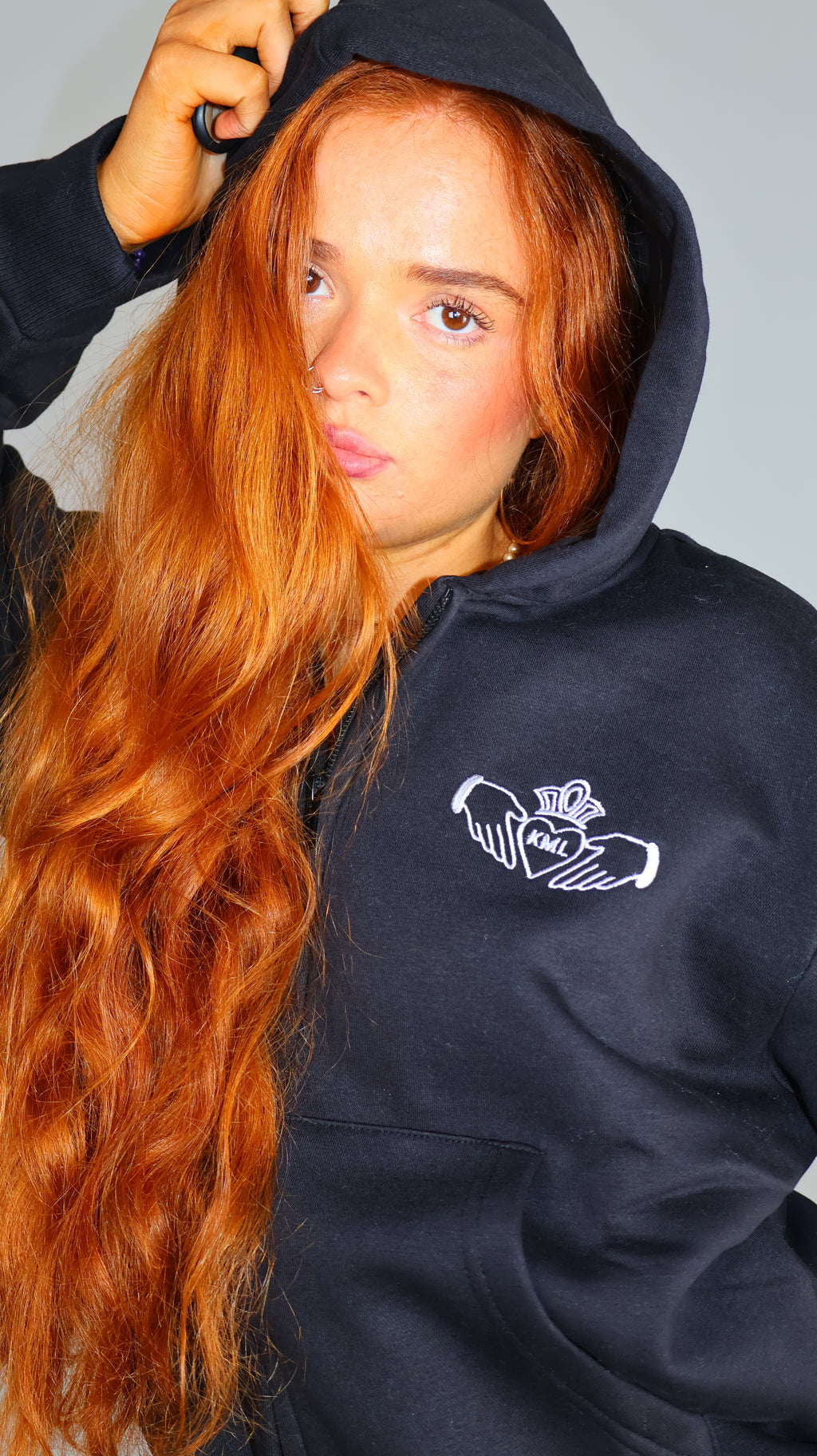Una Claddagh Fleeced Hoodie.