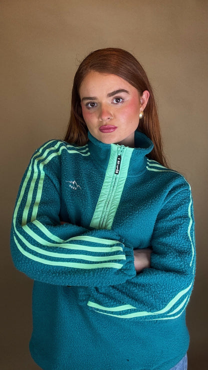 Mel x4 Stripe Fleece Mint size down. Pockets & draw string