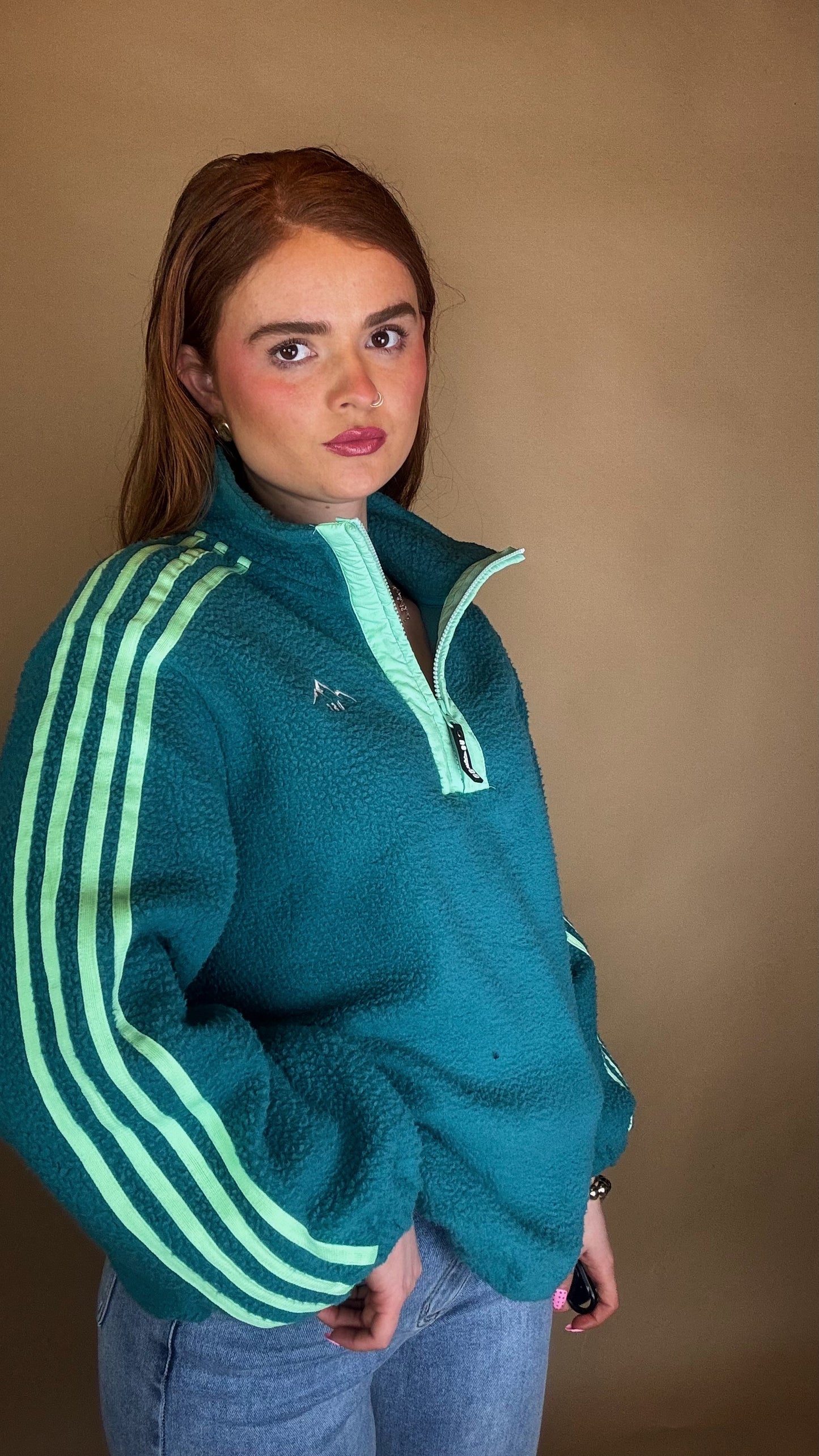 Mel x4 Stripe Fleece Mint size down. Pockets & draw string