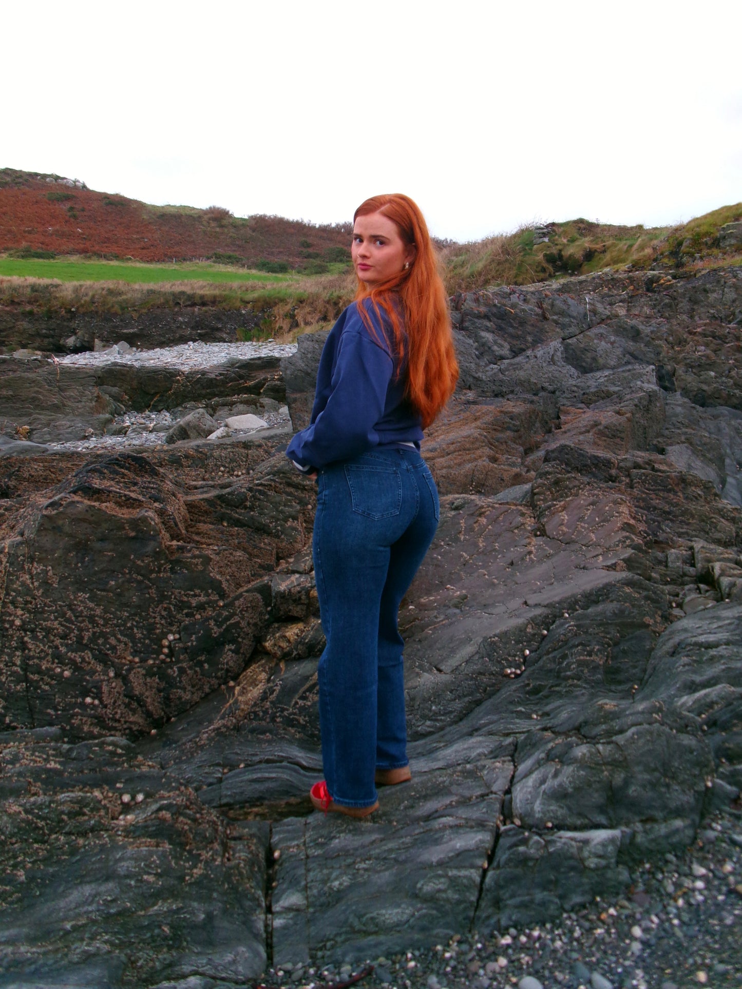 *subtle shimmer* STRETCHY JEANS*!!!! Mia High waist Straight Leg