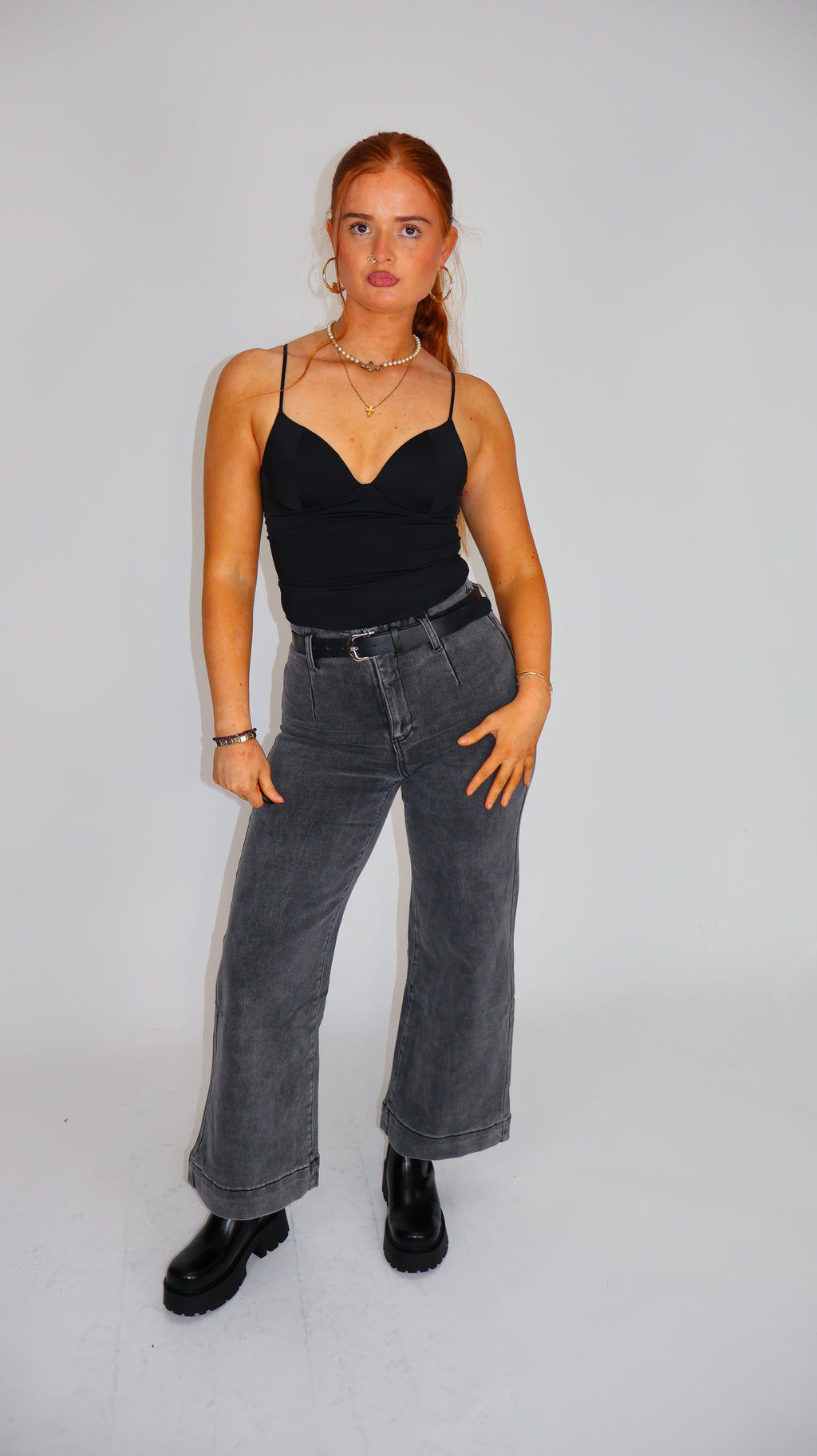 Stephanie Super stretch denim. With belt