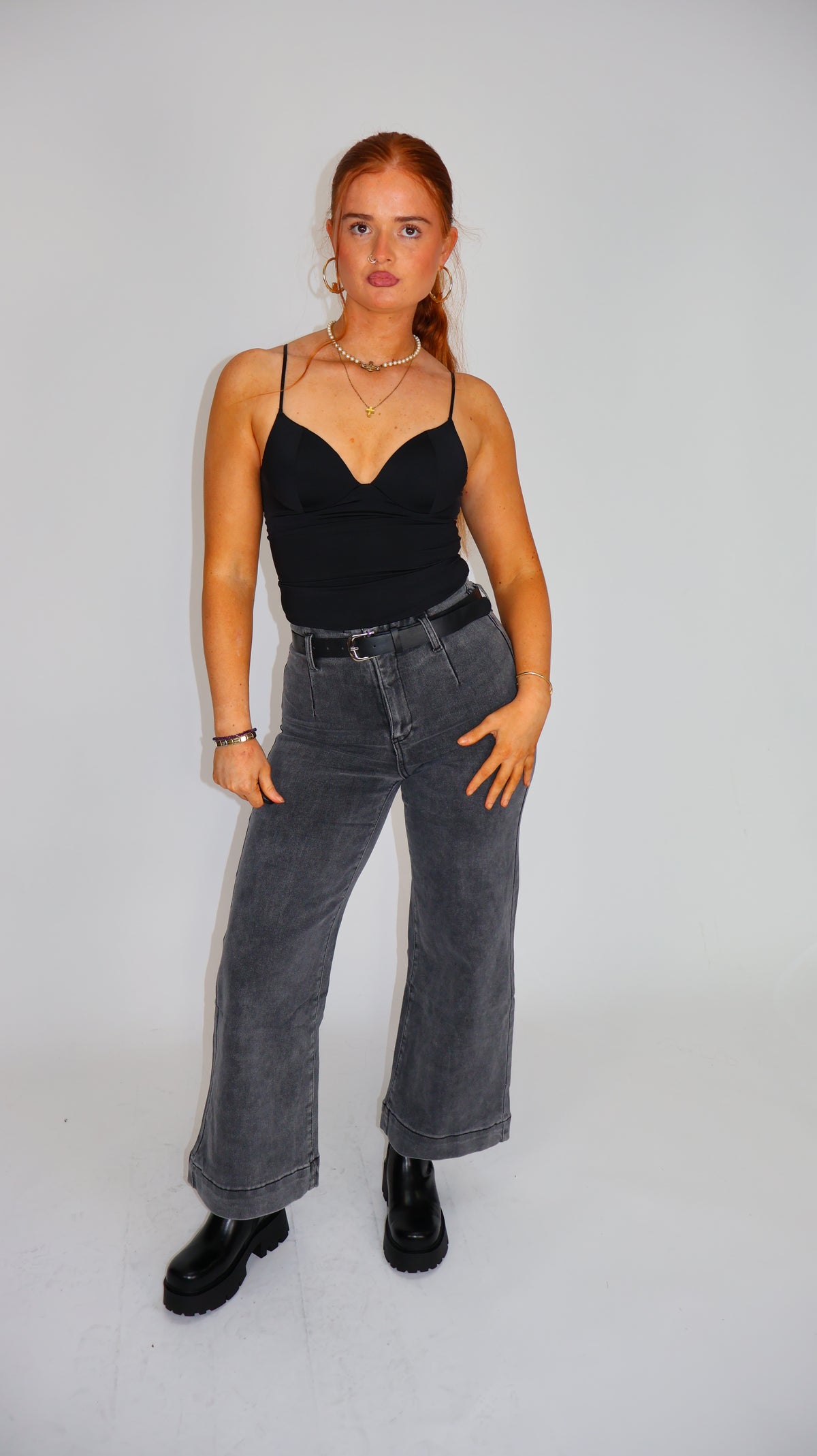 Stephanie Super stretch denim. With belt
