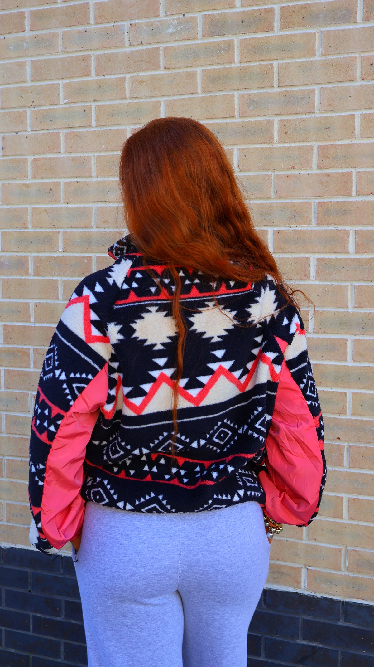 Keelin 1/4 Zip Fleece. Drawstring + pockets