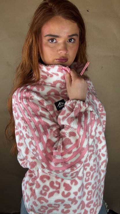 Payton Pink Leopard print zip up