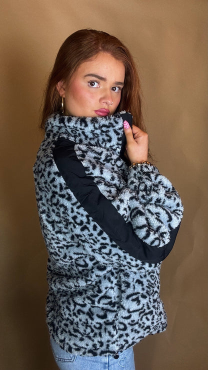 Danielle super soft fleece *size down* Pockets & draw string