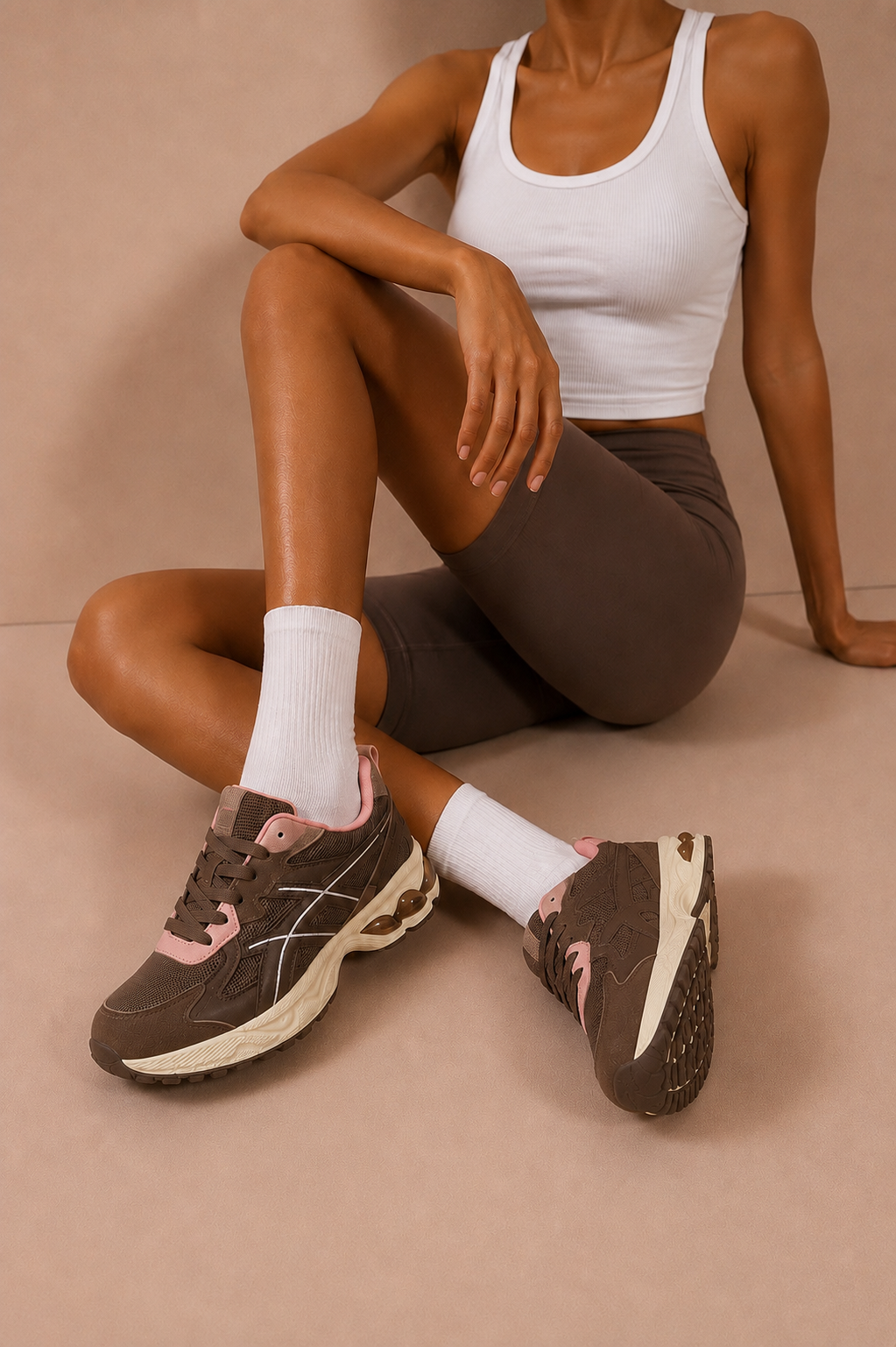 Rose Sneakers