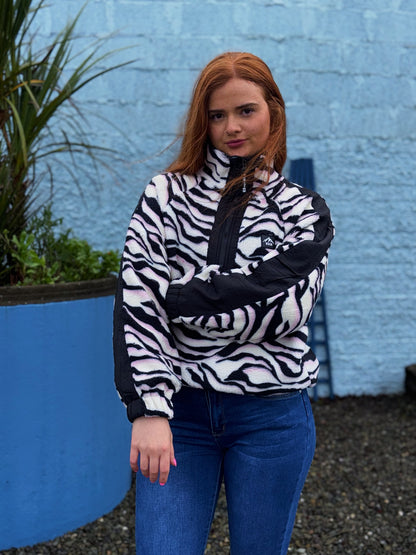 Niamh super soft fleece limited edition *size down*