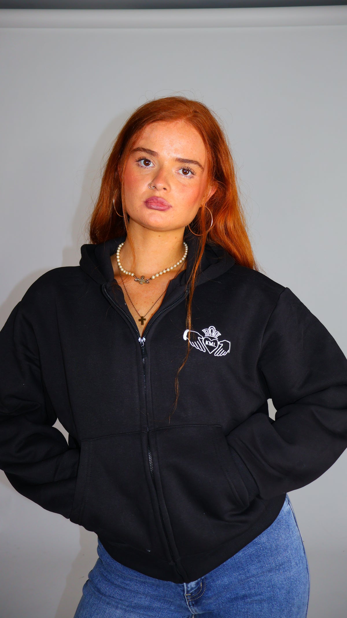 Una Claddagh Fleeced Hoodie.