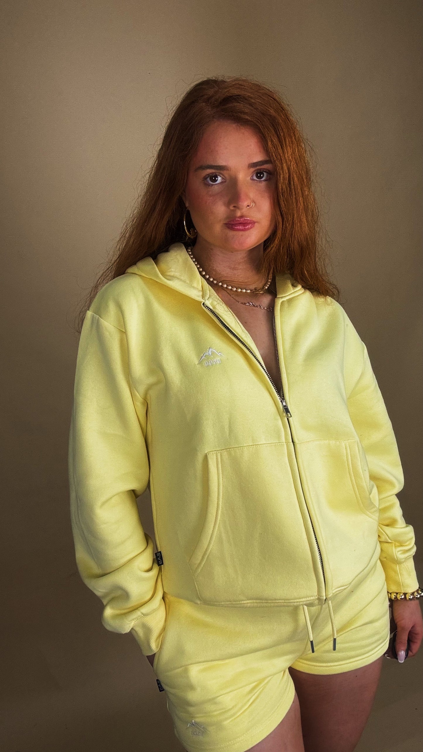 Lemon shorts Yasmine set 80% cotton fleece line set.