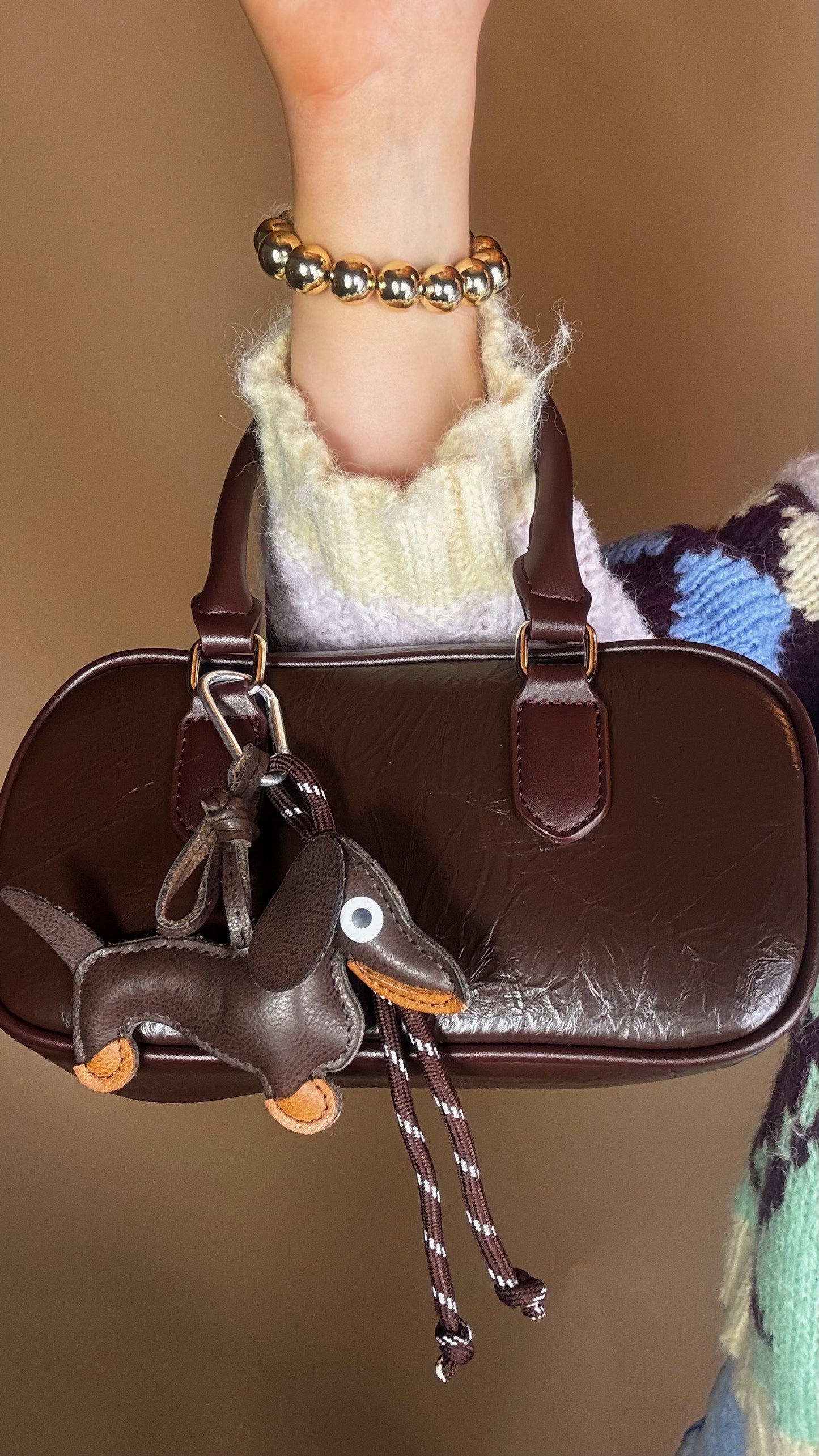 Lulu Exclusive Dachshund Bag (including a cross body strap)