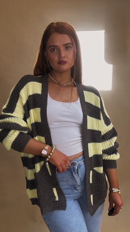 Amie Knit yellow charcoal