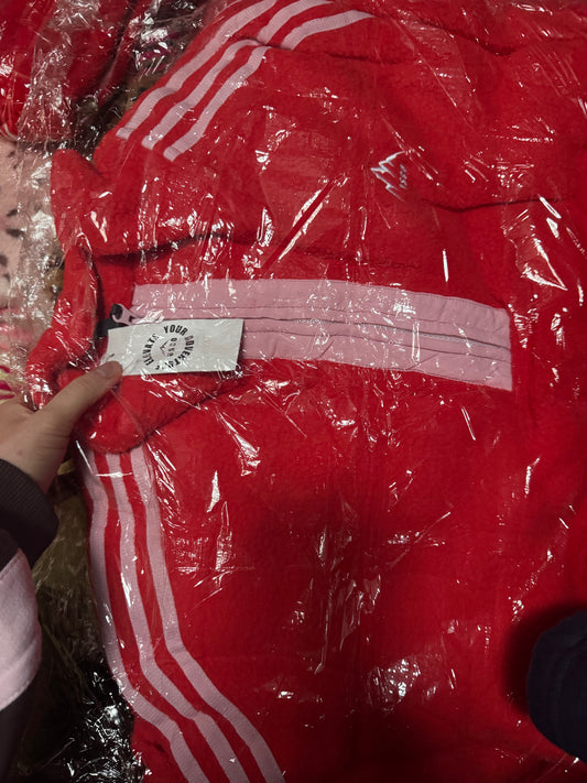 Red/pink fleece
