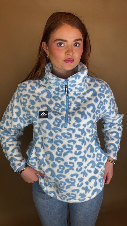 Esme ultra soft fleece. Pockets & draw string