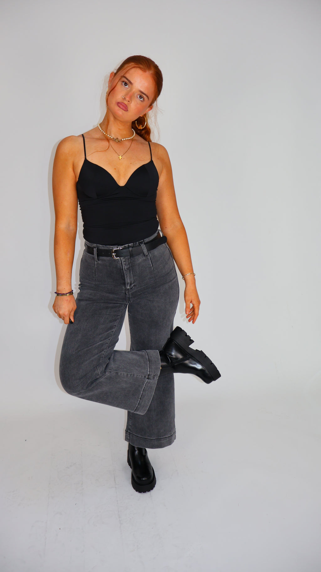 Stephanie Super stretch denim. With belt