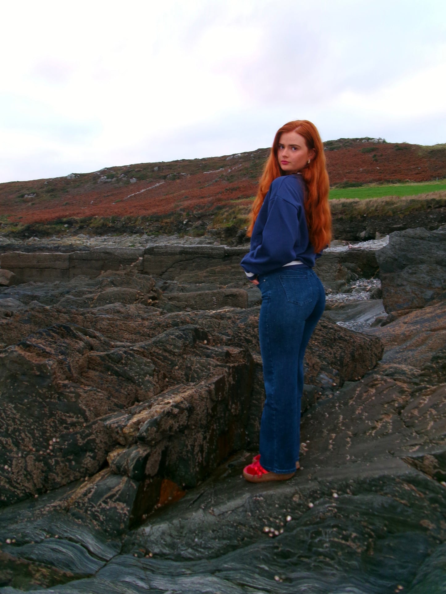 *subtle shimmer* STRETCHY JEANS*!!!! Mia High waist Straight Leg