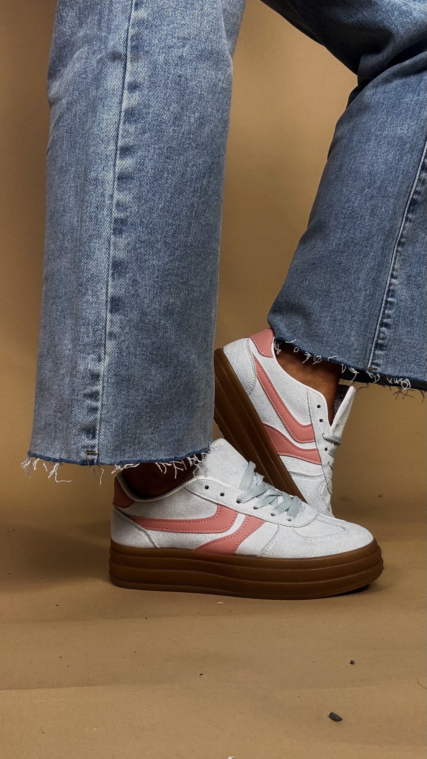 Amy Blue/Pink Chunky trainers