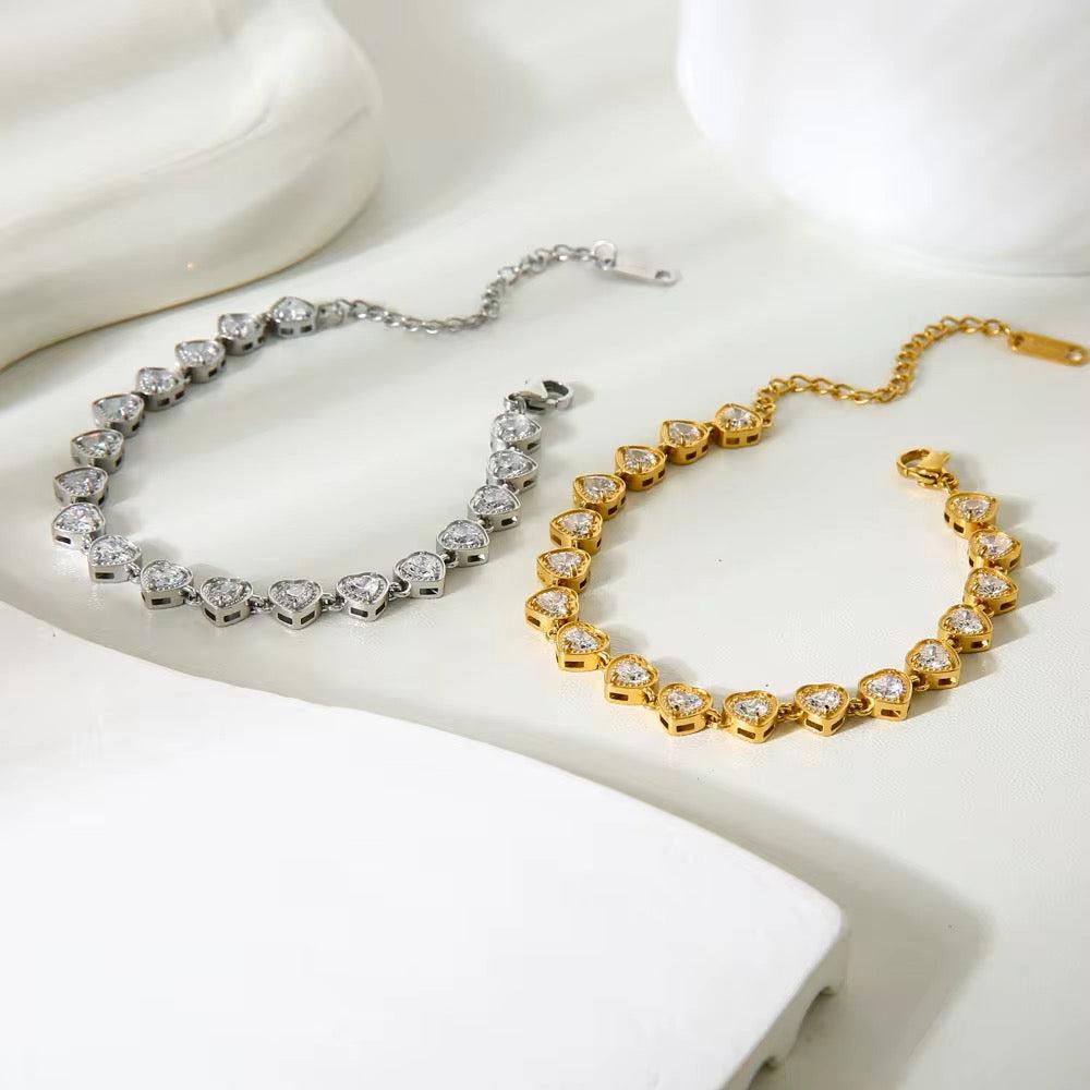 Dazzled Venus Bracelet Heart