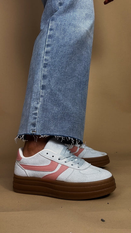 Amy Blue/Pink Chunky trainers