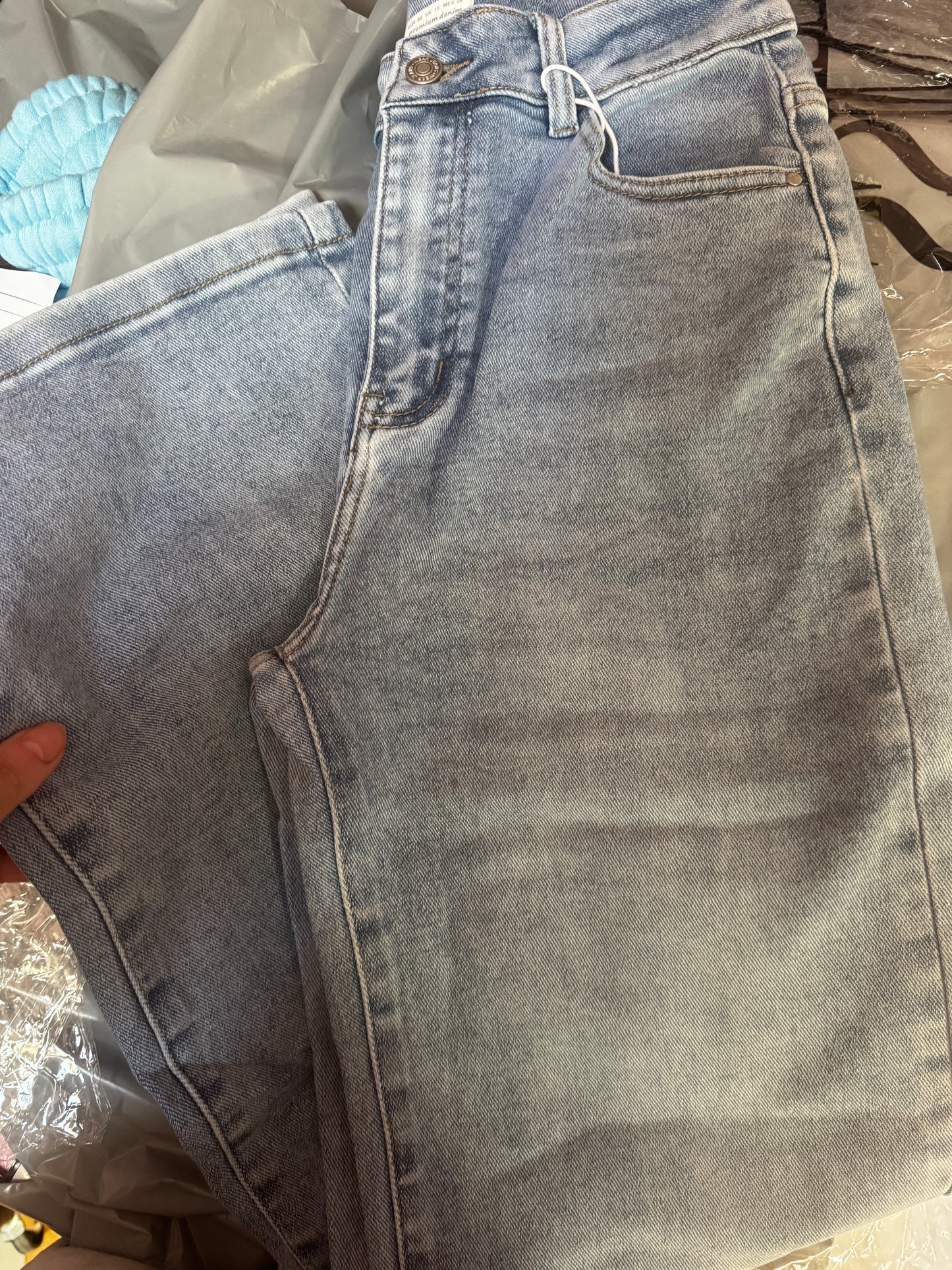 UK10-20 Jean