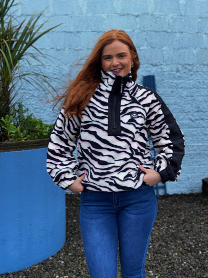 Niamh super soft fleece limited edition *size down*