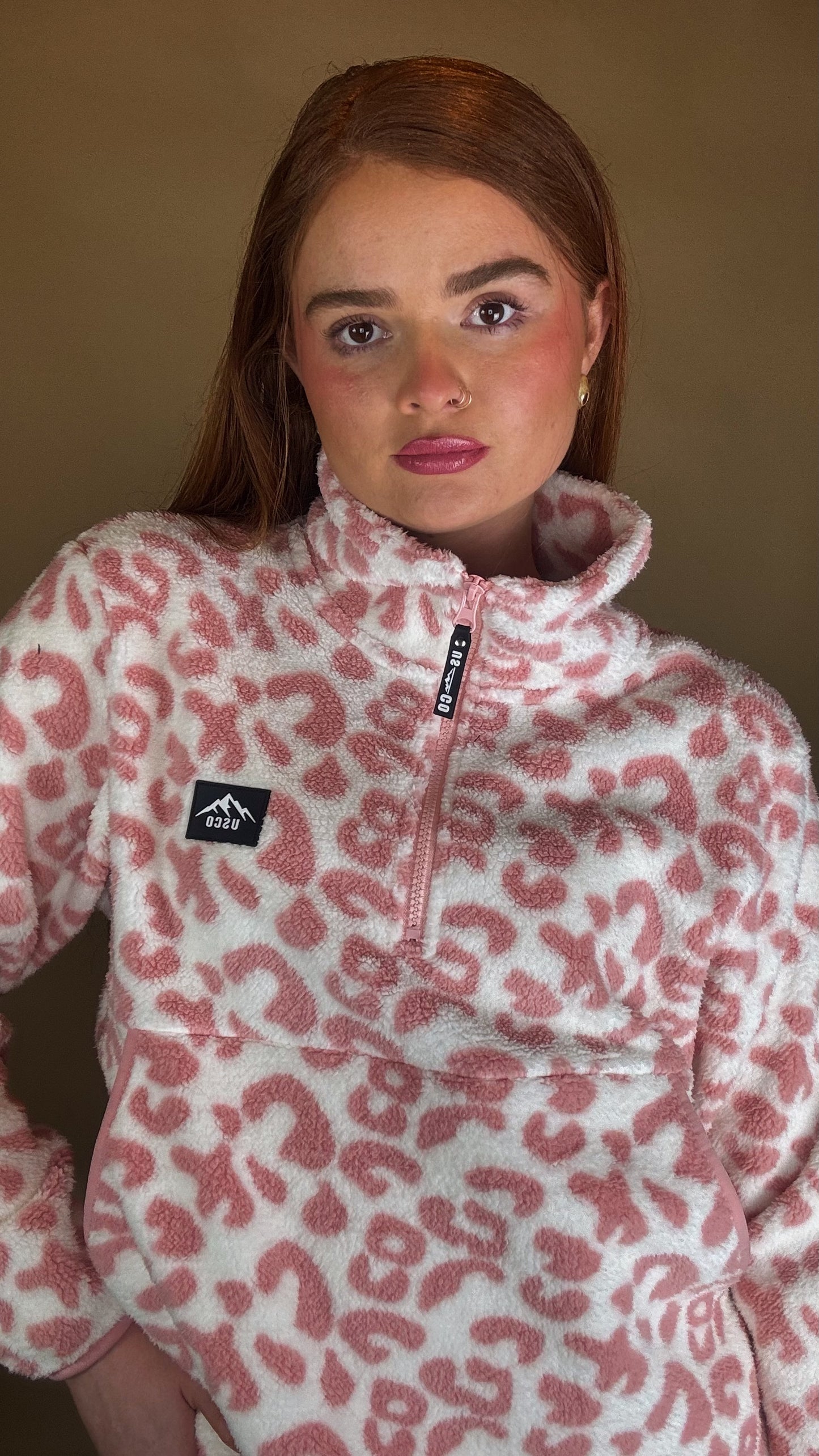Enya ultra soft fleece. Pockets & draw string