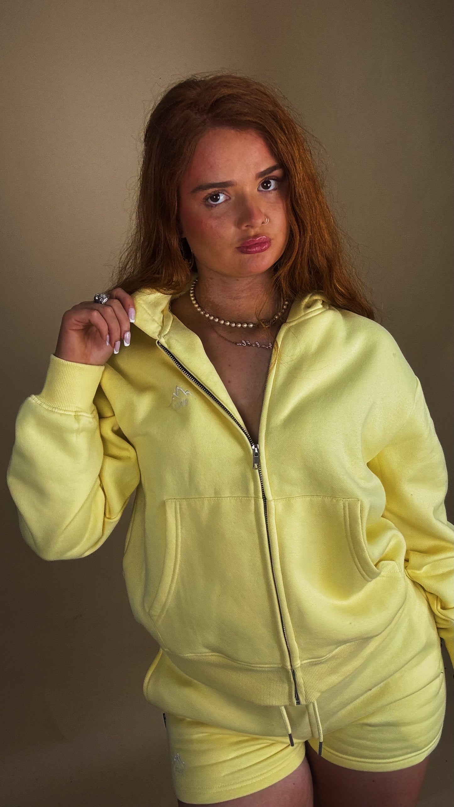 Lemon shorts Yasmine set 80% cotton fleece line set.