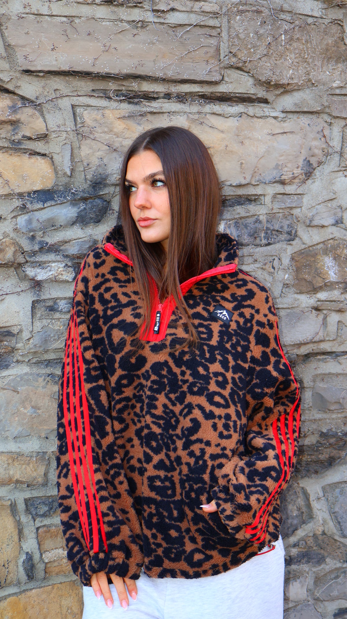 Charlotte oversize Fleece. Pockets + drawstring