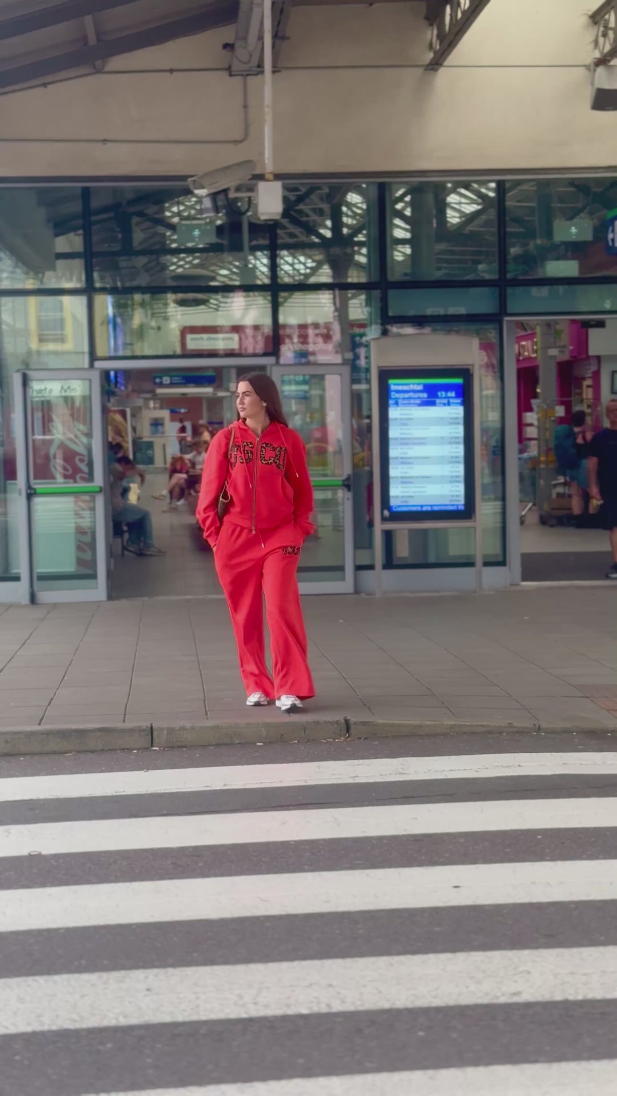 Baywatch Red set Bex 80% cotton fleece line set