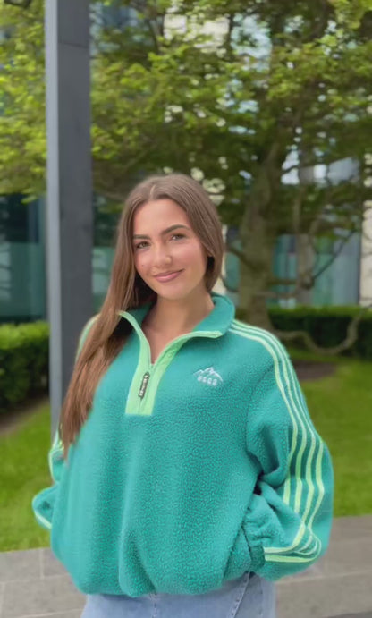 Mel x4 Stripe Fleece Mint size down. Pockets & draw string
